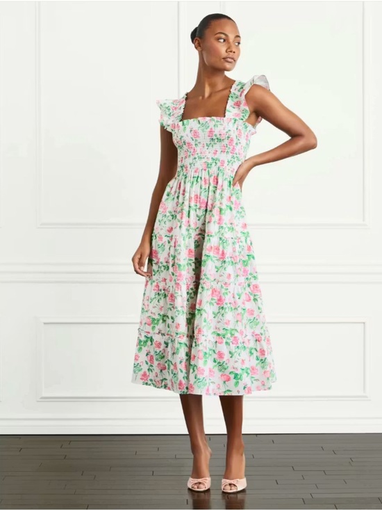 Hill House Dresses & Skirts - Hill House Home Women's The Ellie Nap Dress Pink Roses Floral Feminine Flirty